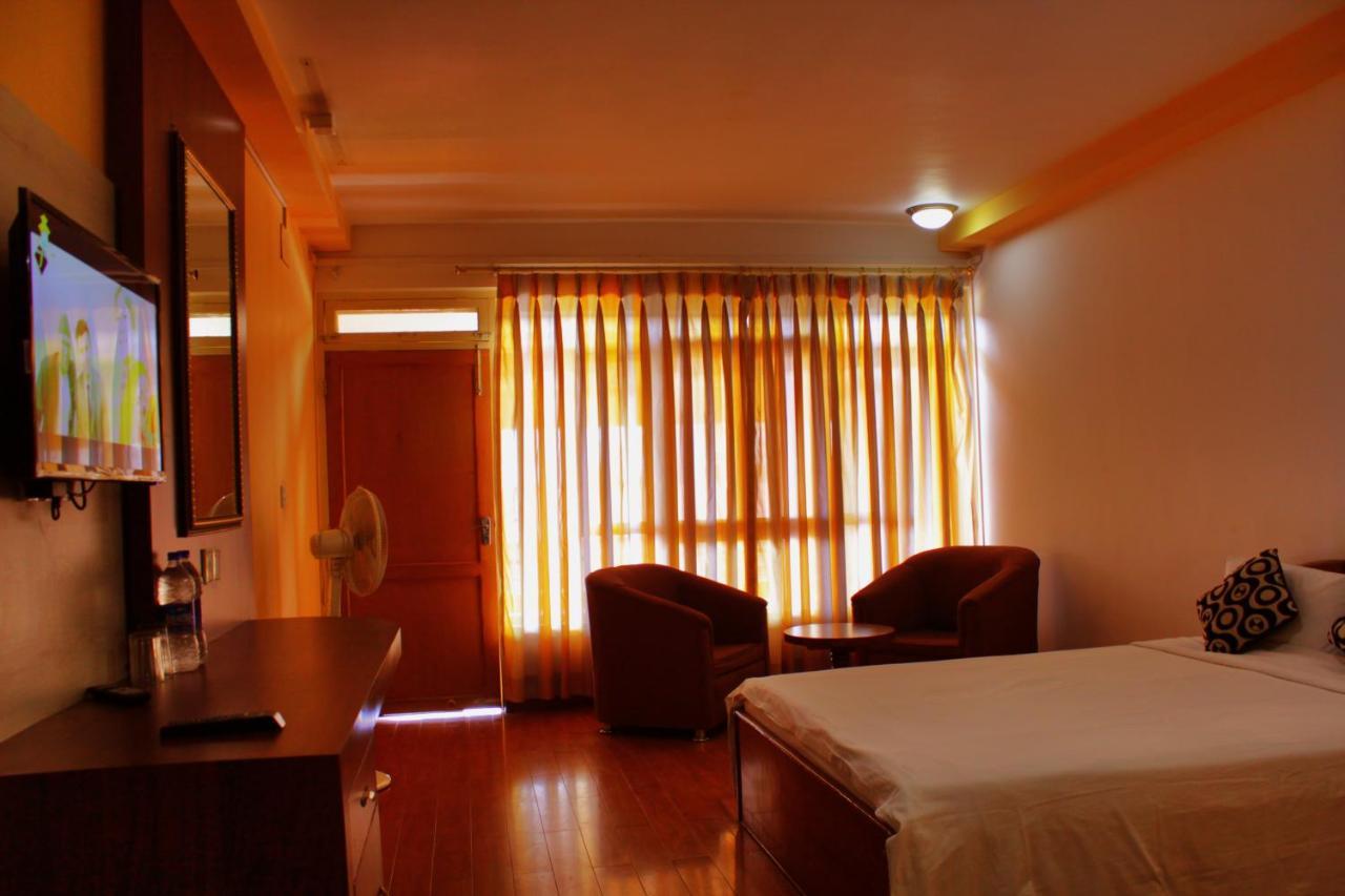 Hotel Mystic Buddha Катманду Экстерьер фото