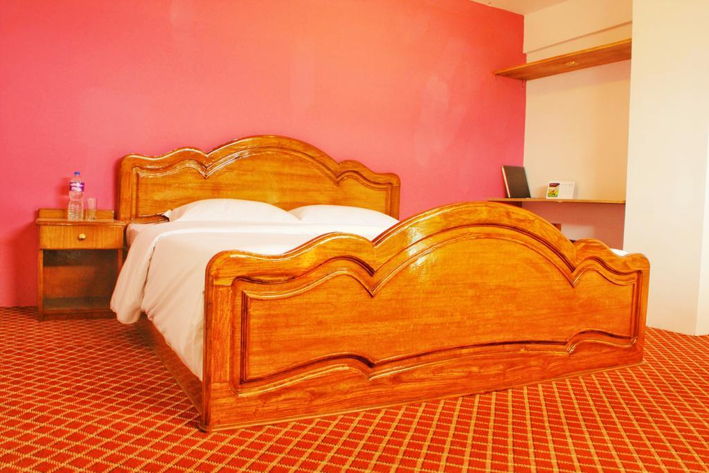 Hotel Mystic Buddha Катманду Экстерьер фото
