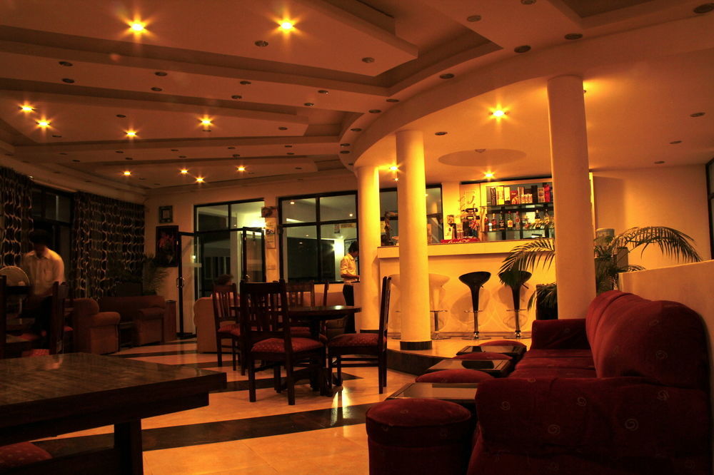 Hotel Mystic Buddha Катманду Экстерьер фото